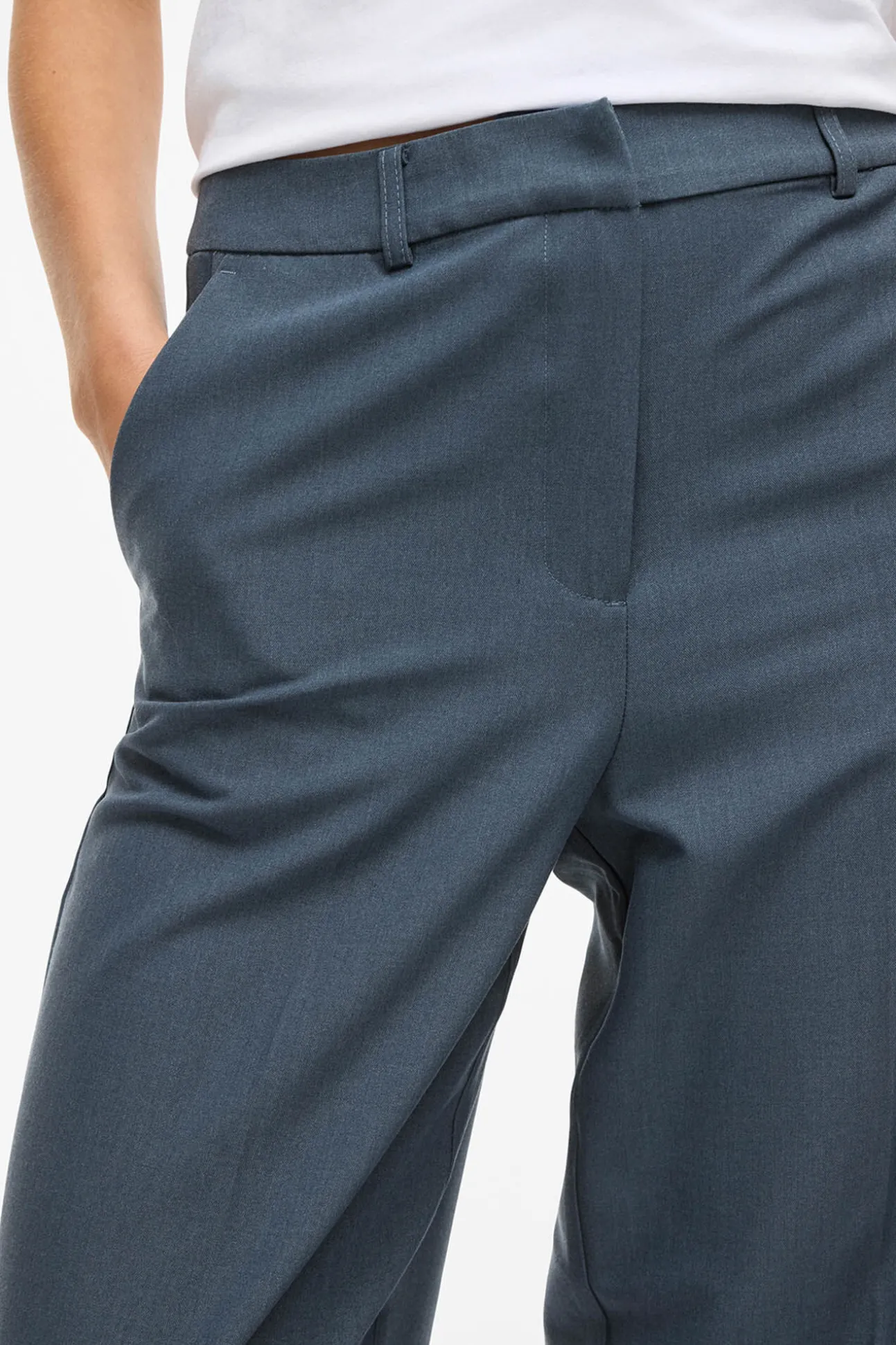 Pantalón de vestir recto con viscosa