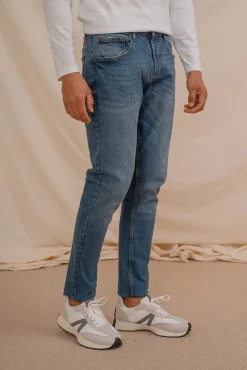 Pantalón Denim Slim Básico