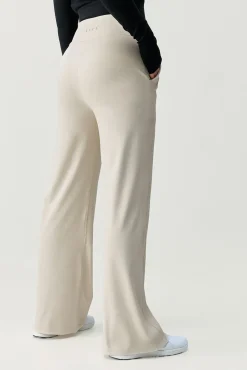 Pantalón deportivo Lua beige