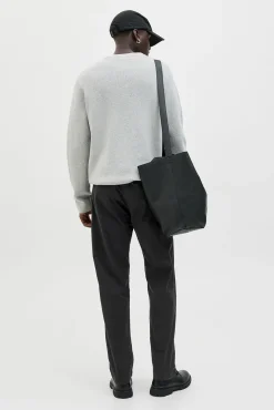 Pantalón estilo chino