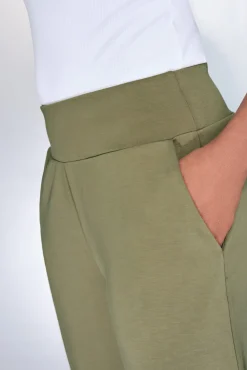 Pantalón jogger kaki