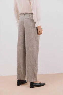 Pantalón largo ancho con doble pinza