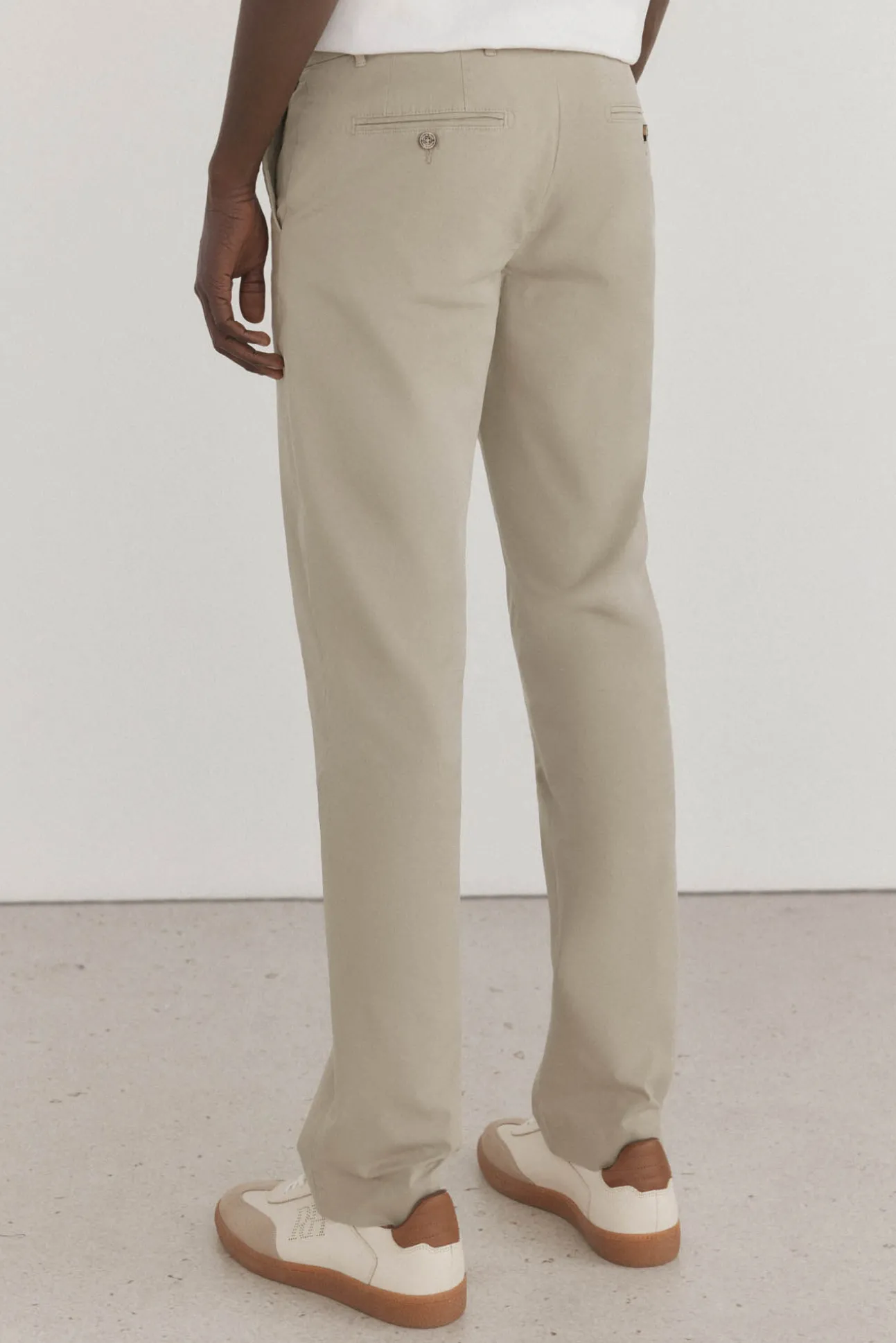 Pantalón premium chino ligero regular fit