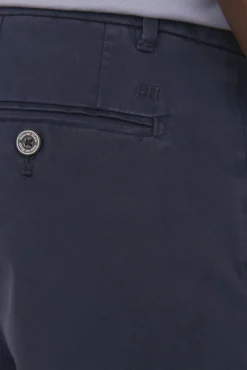 Pantalón premium chino ligero slim fit