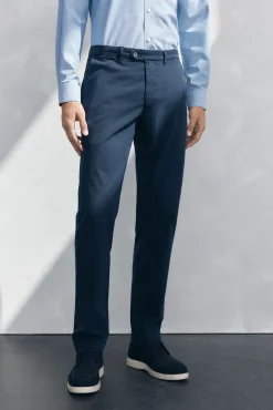Pantalón premium chino regular fit