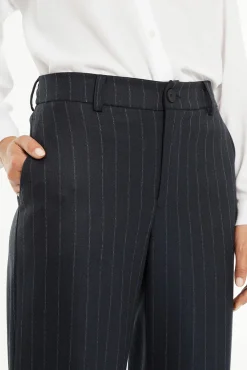 Pantalón raya diplomática