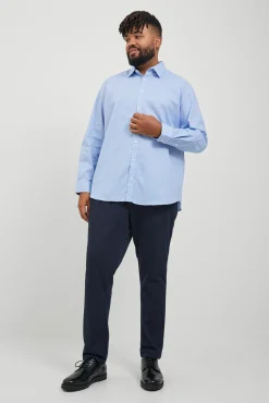 Pantalón slim fit