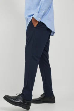 Pantalón slim fit