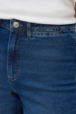 Pantalón vaquero pata ancha