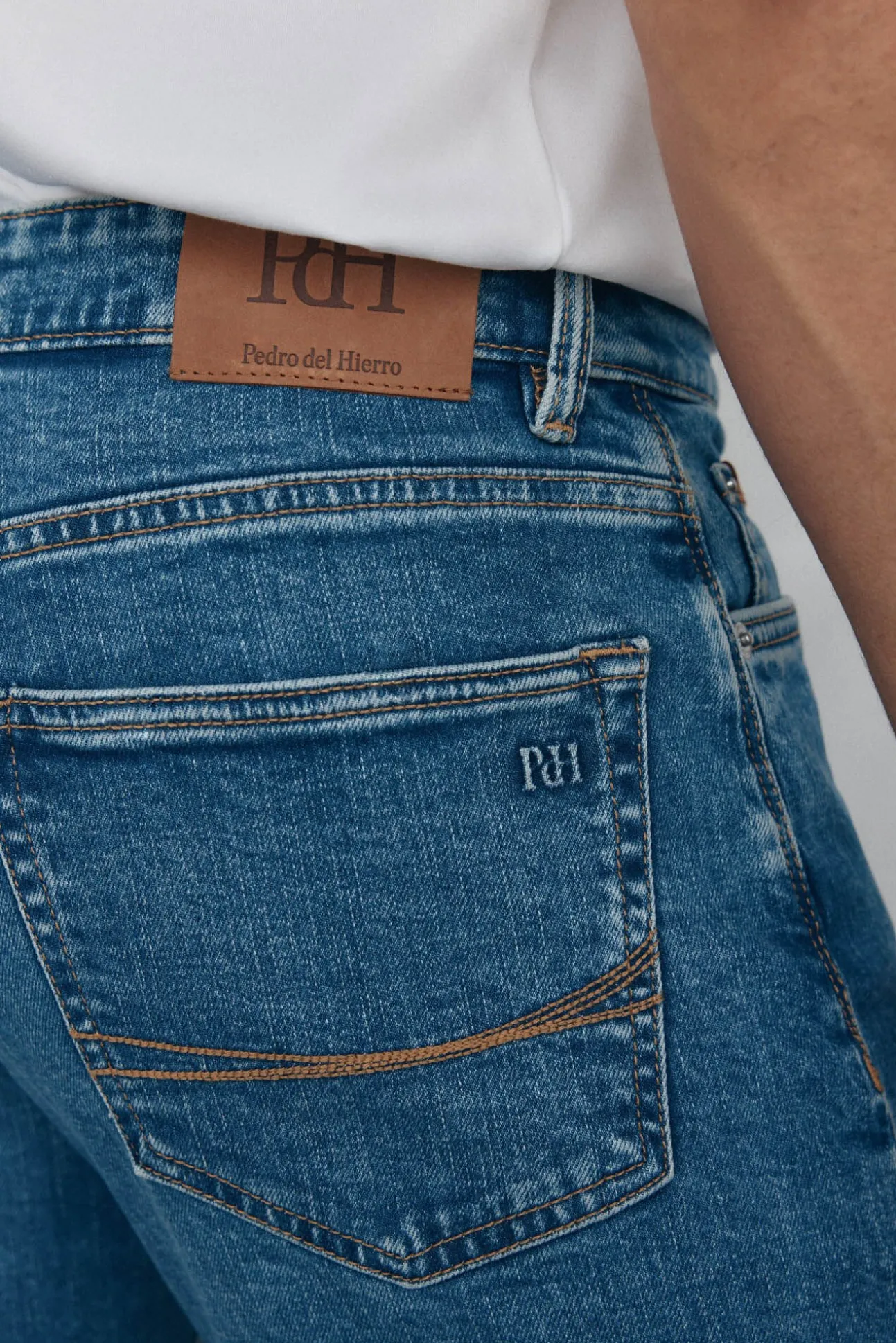 Pantalón vaquero premium flex regular fit