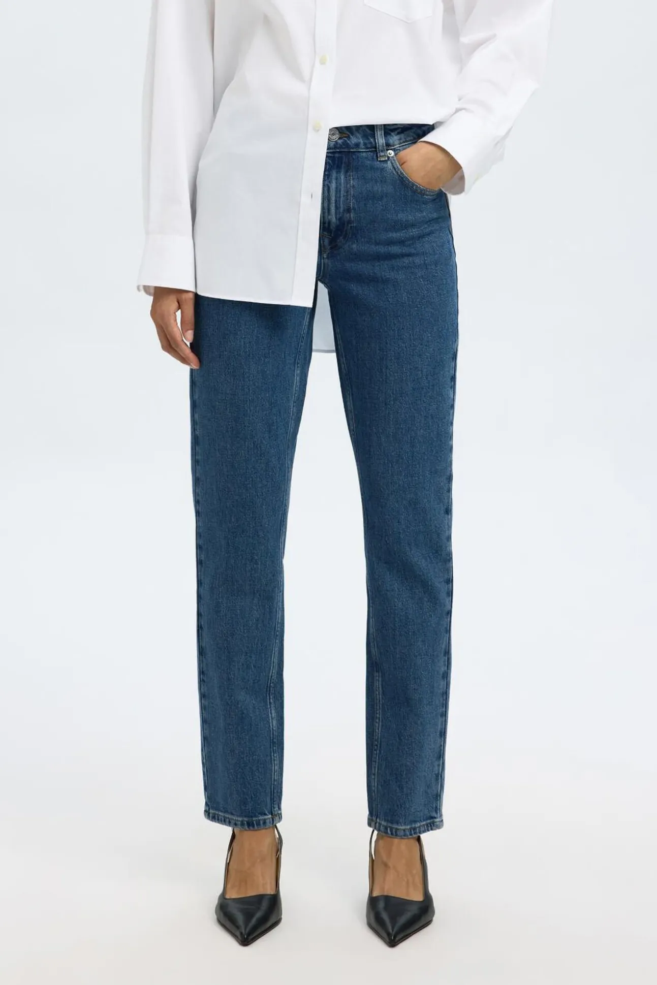 Pantalón vaquero Slim Fit.