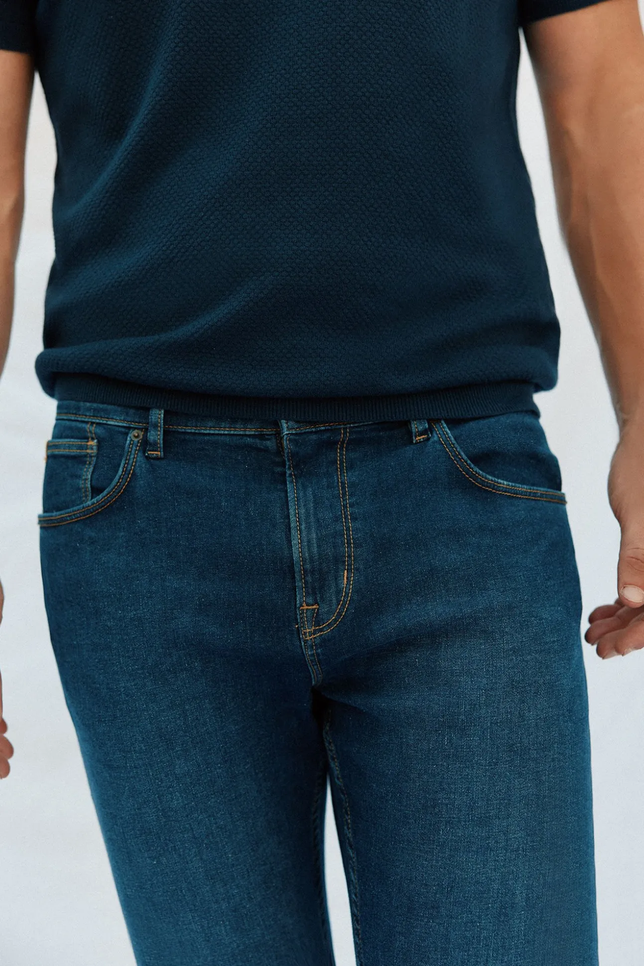 Pantalón vaquero slim fit