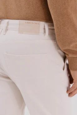 Pantalón vaquero tapered fit