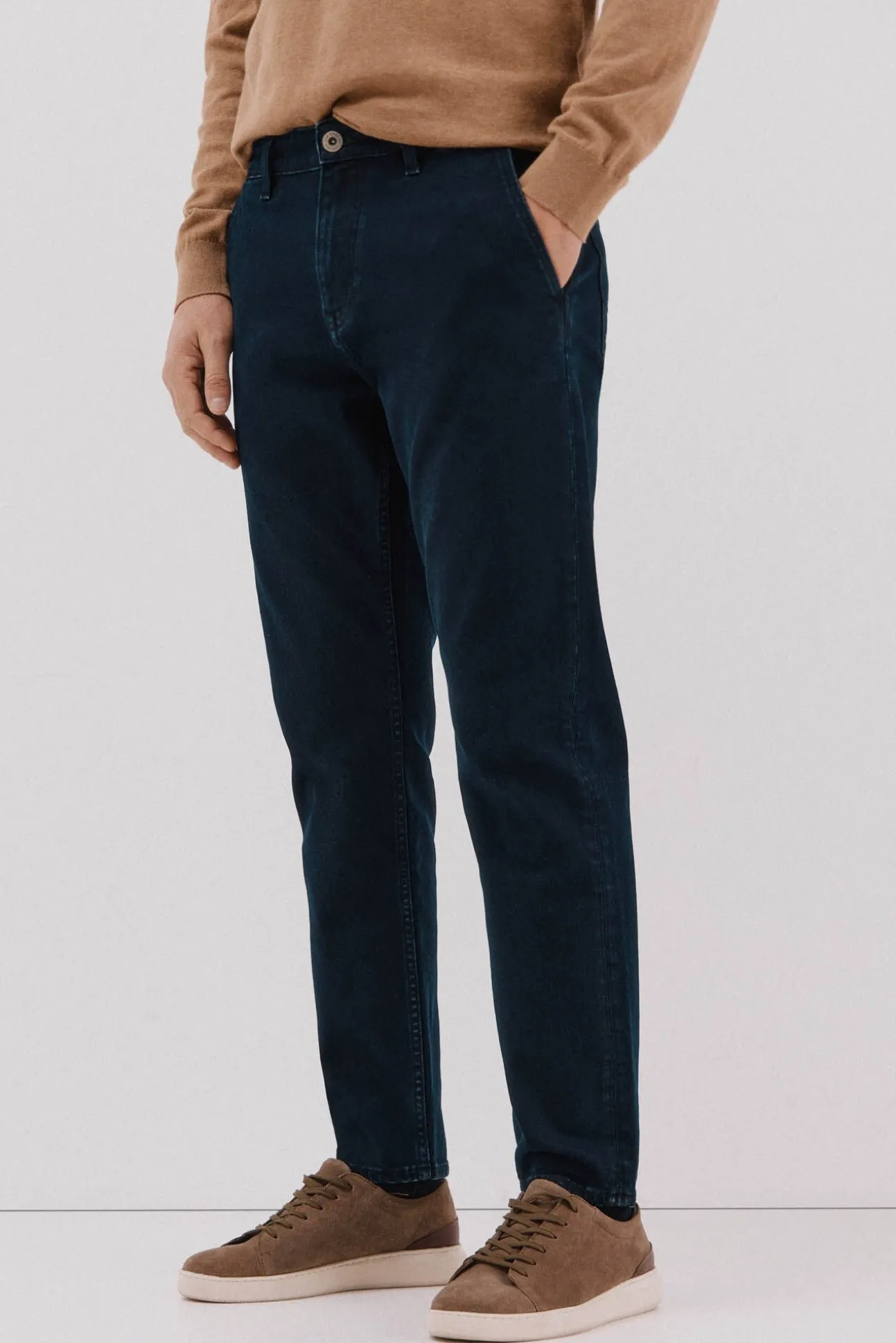Pantalón vaquero tapered fit