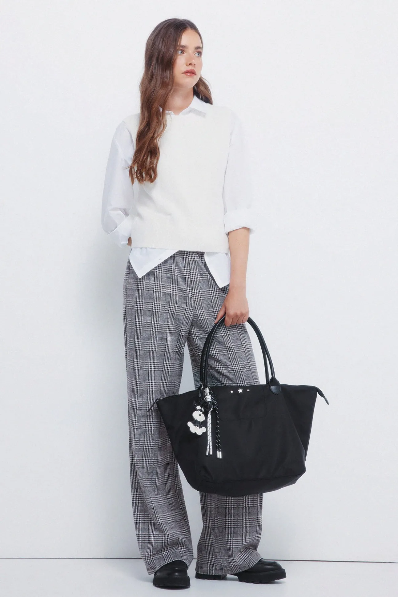 Pantalones jogger anchos