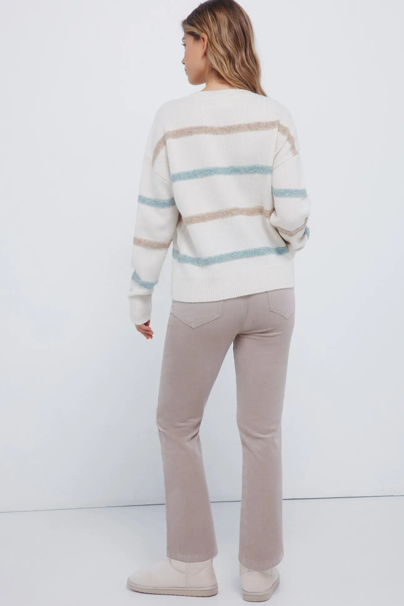 Pantalones pana kick flare