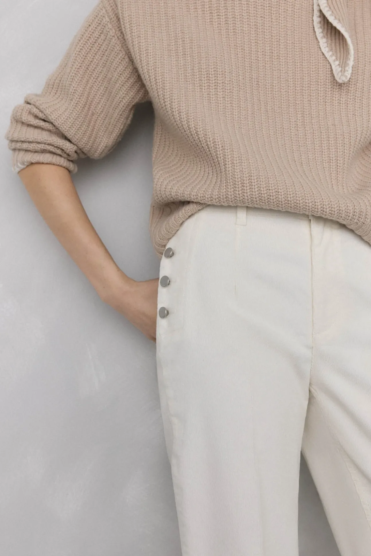 Pantalones pana slim classic