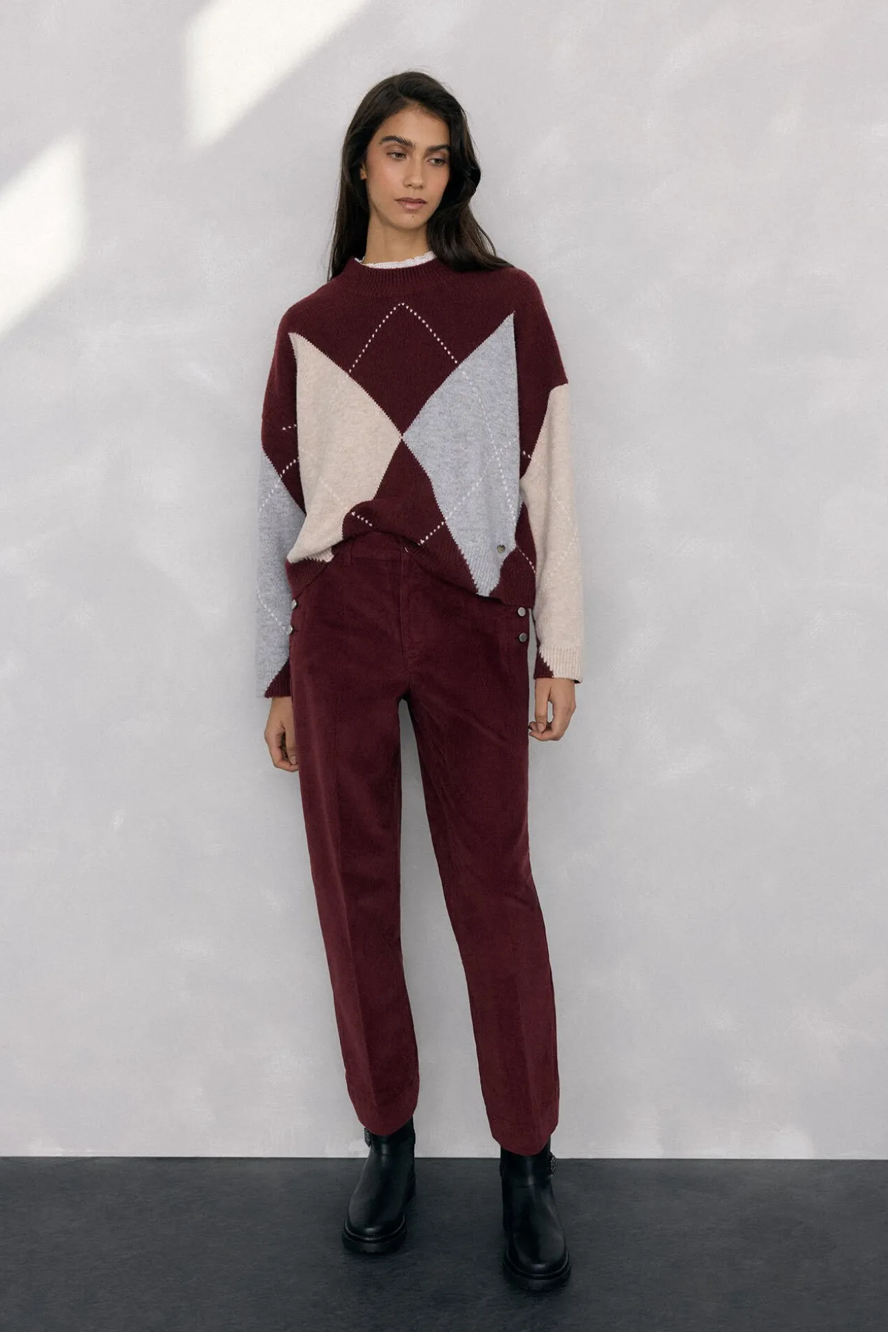 Pantalones pana slim classic