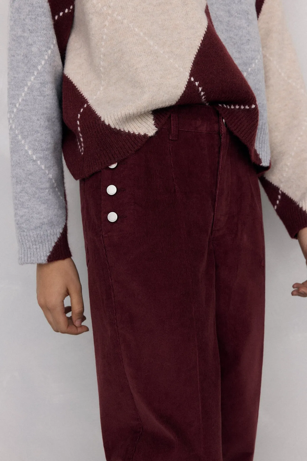 Pantalones pana slim classic