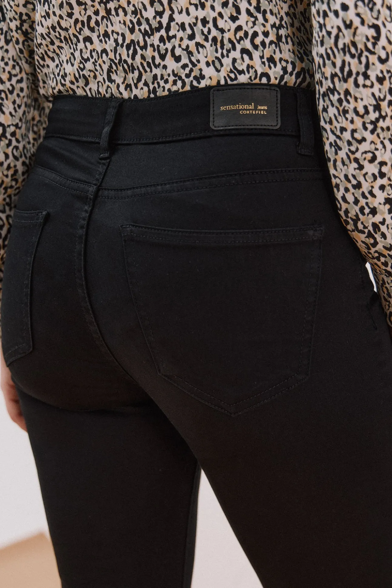 Pantalones Sensational color