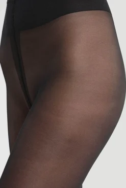 Panty moldeador opacas sin demarcación negro 25 DEN