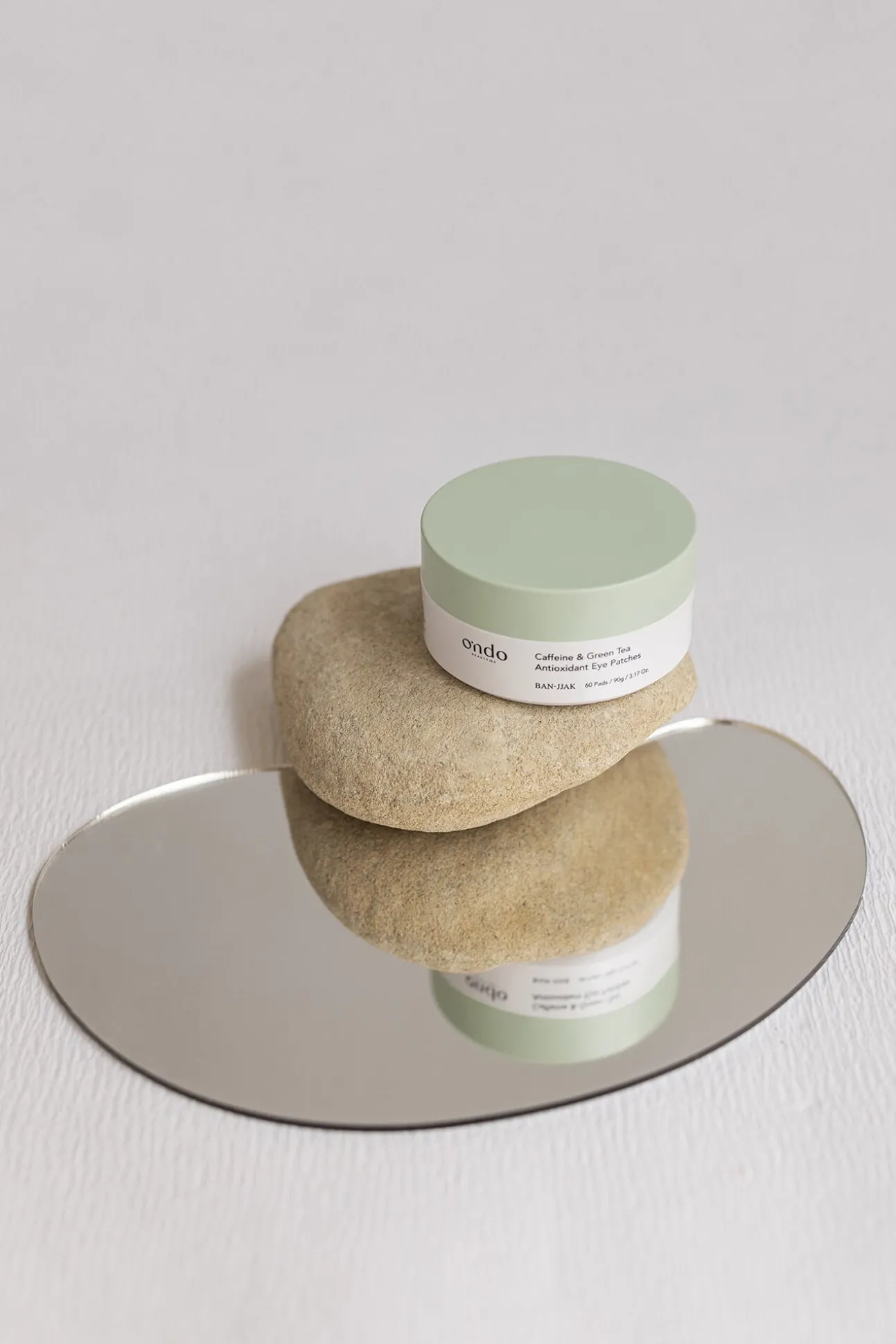 Parches antioxidantes para ojos con cafeína y té verde