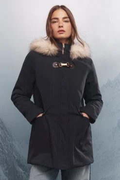 Parka capucha cierre metálico Sorona Aura