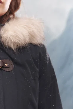 Parka capucha cierre metálico Sorona Aura