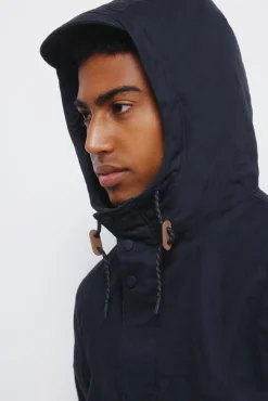 Parka corta acolchada