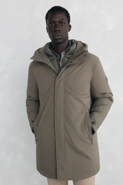 Parka corta capucha