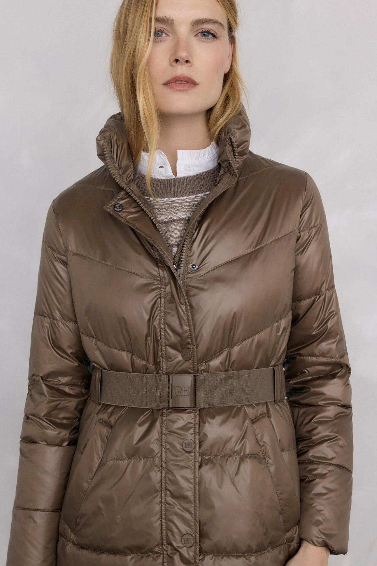 Parka larga cinturón