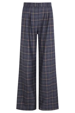 Patricia. Pantalones cuadros