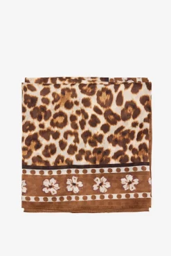 Pañuelo estampado leopardo