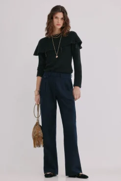 Peggy. Pantalones con pliegues