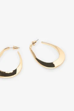 Pendientes de aro deformados