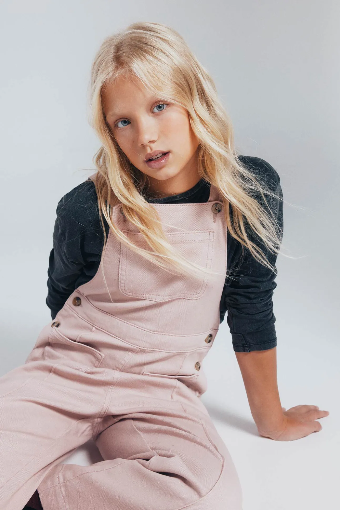 Peto largo bolsillos niña