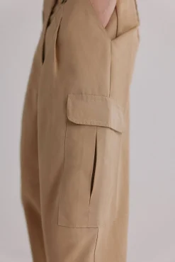 Piera. Pantalón cargo