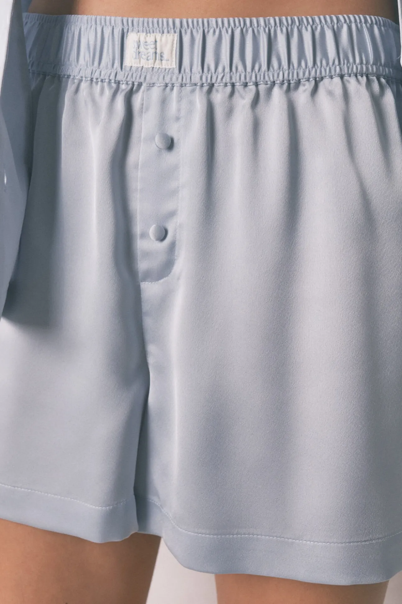 Pijama camisero corto satén azul