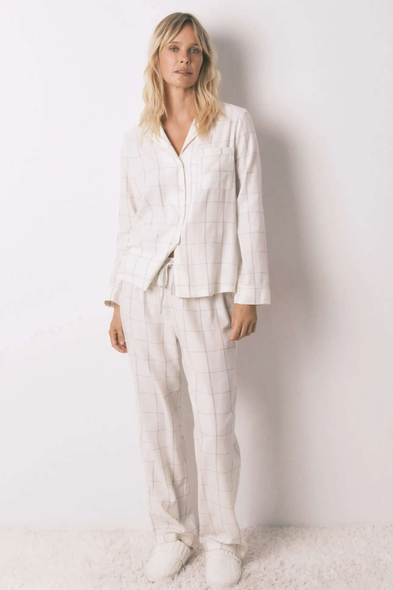 Pijama camisero franela algodón blanco print cuadros