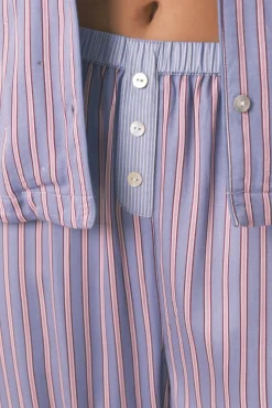 Pijama camisero largo satén print rayas