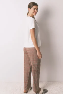 Pijama largo 100% algodón estampado cuadros Snoopy