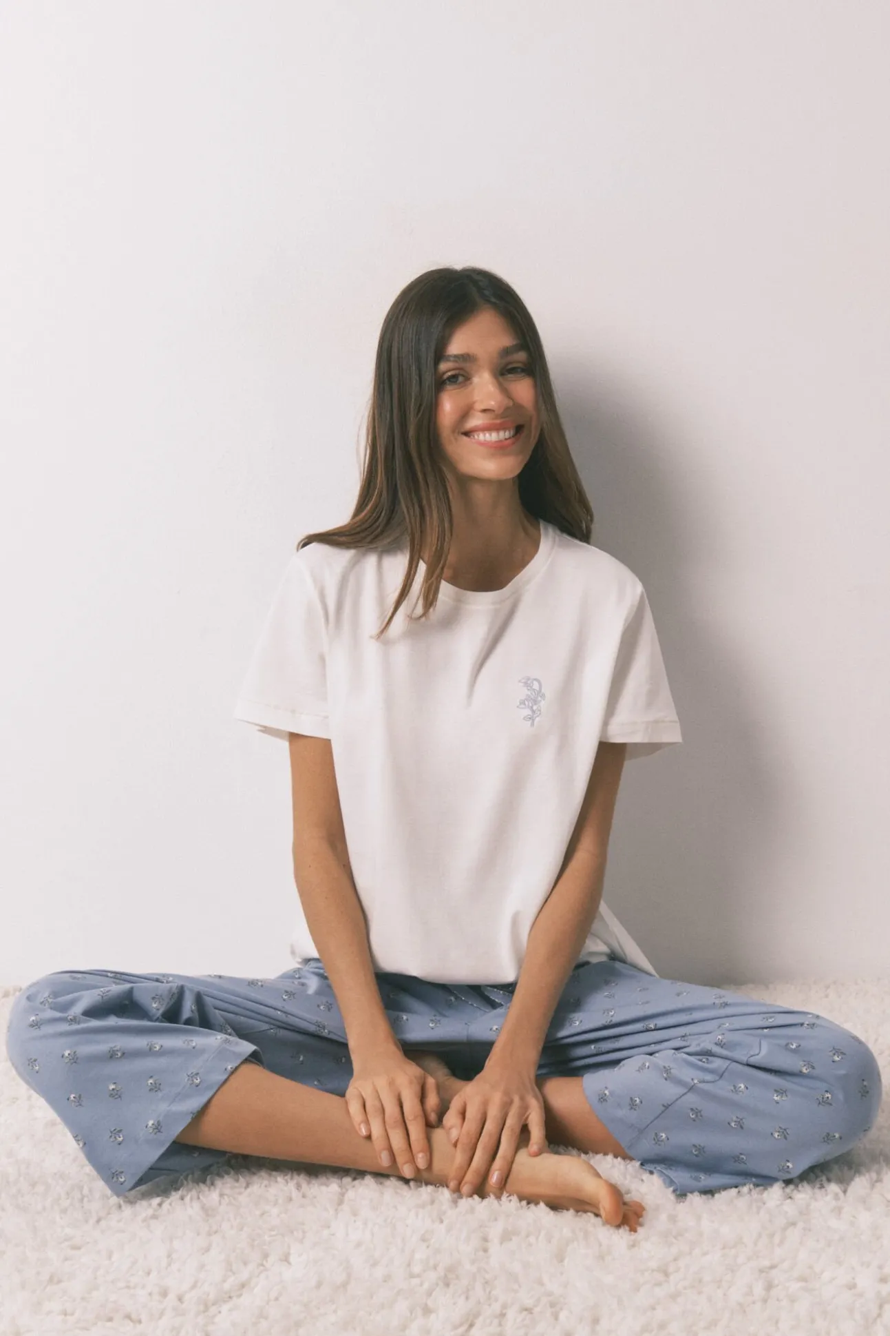 Pijama largo algodón flores manga corta