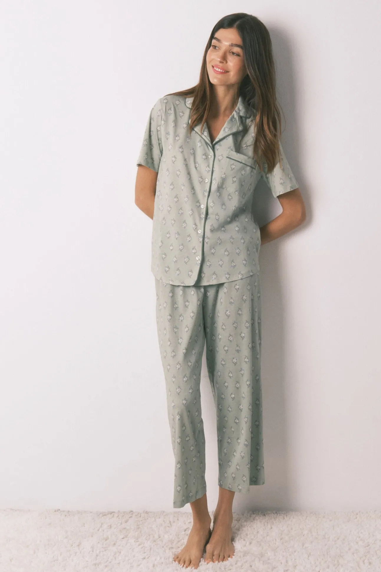 Pijama largo camisero algodón flores