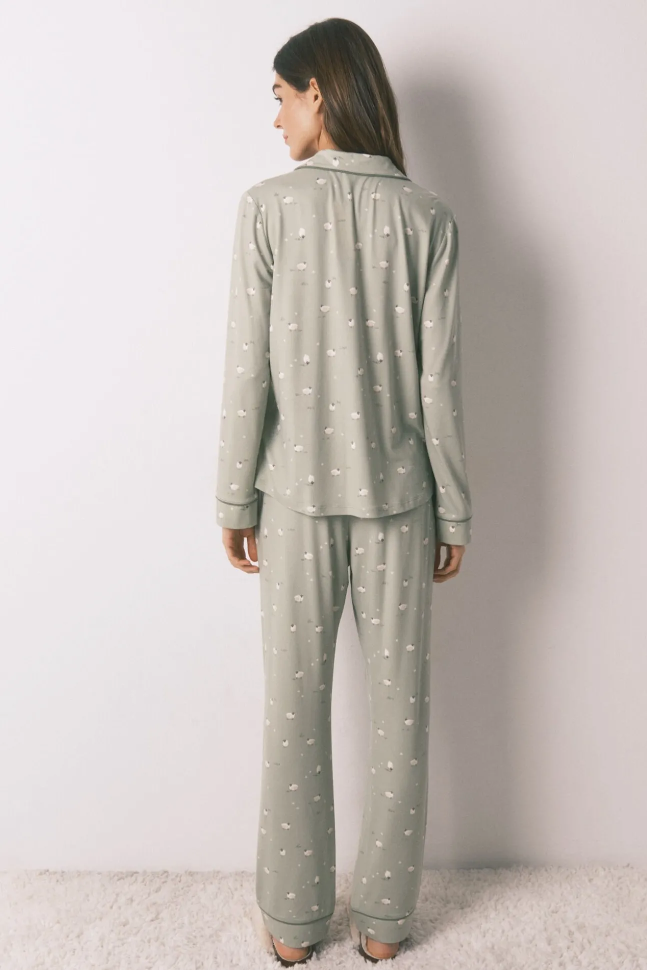 Pijama largo camisero ovejas