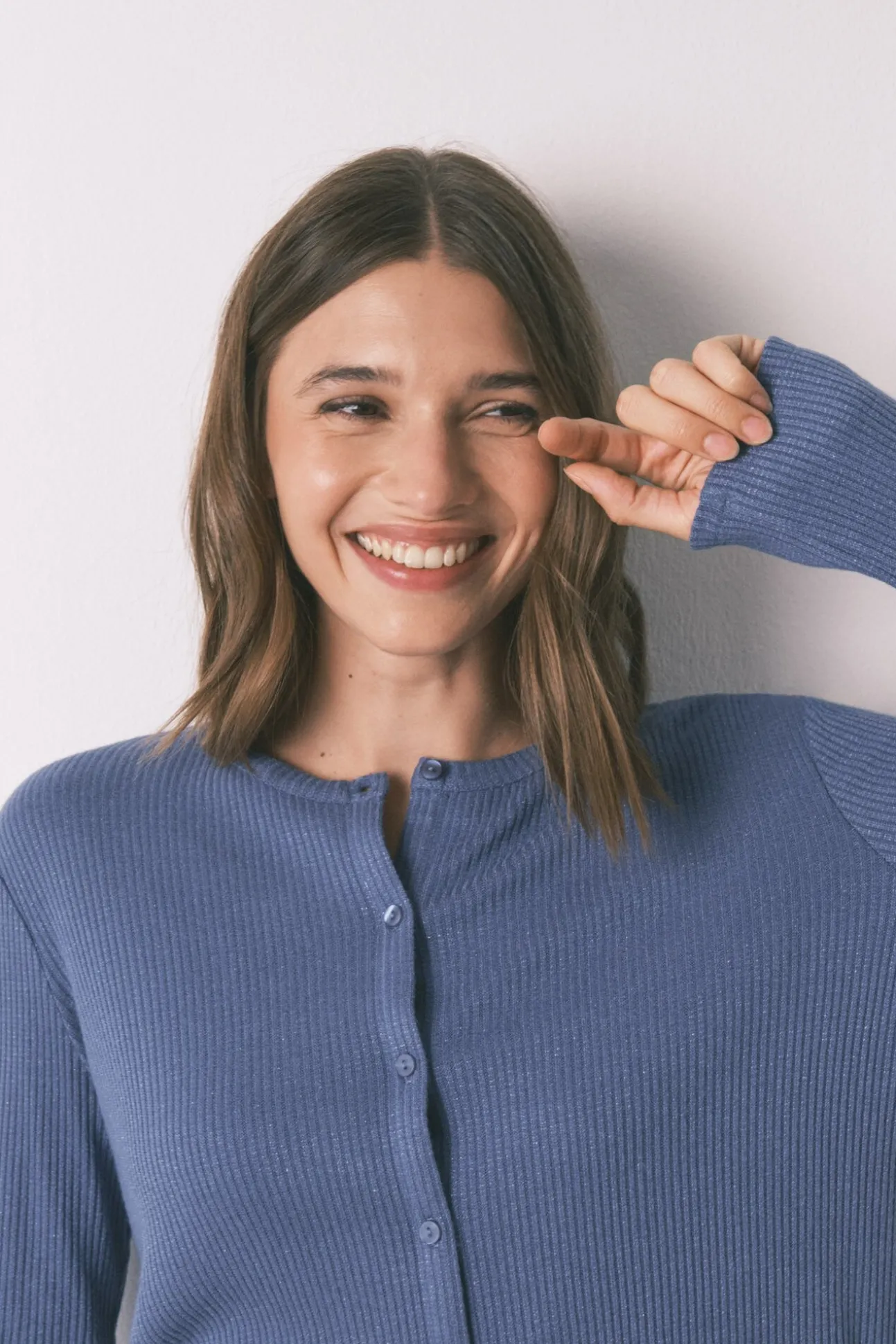 Pijama largo canalé efecto brillo azul