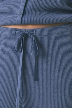 Pijama largo canalé efecto brillo azul