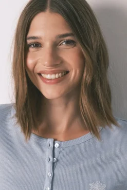 Pijama largo cuadros efecto brillo azul