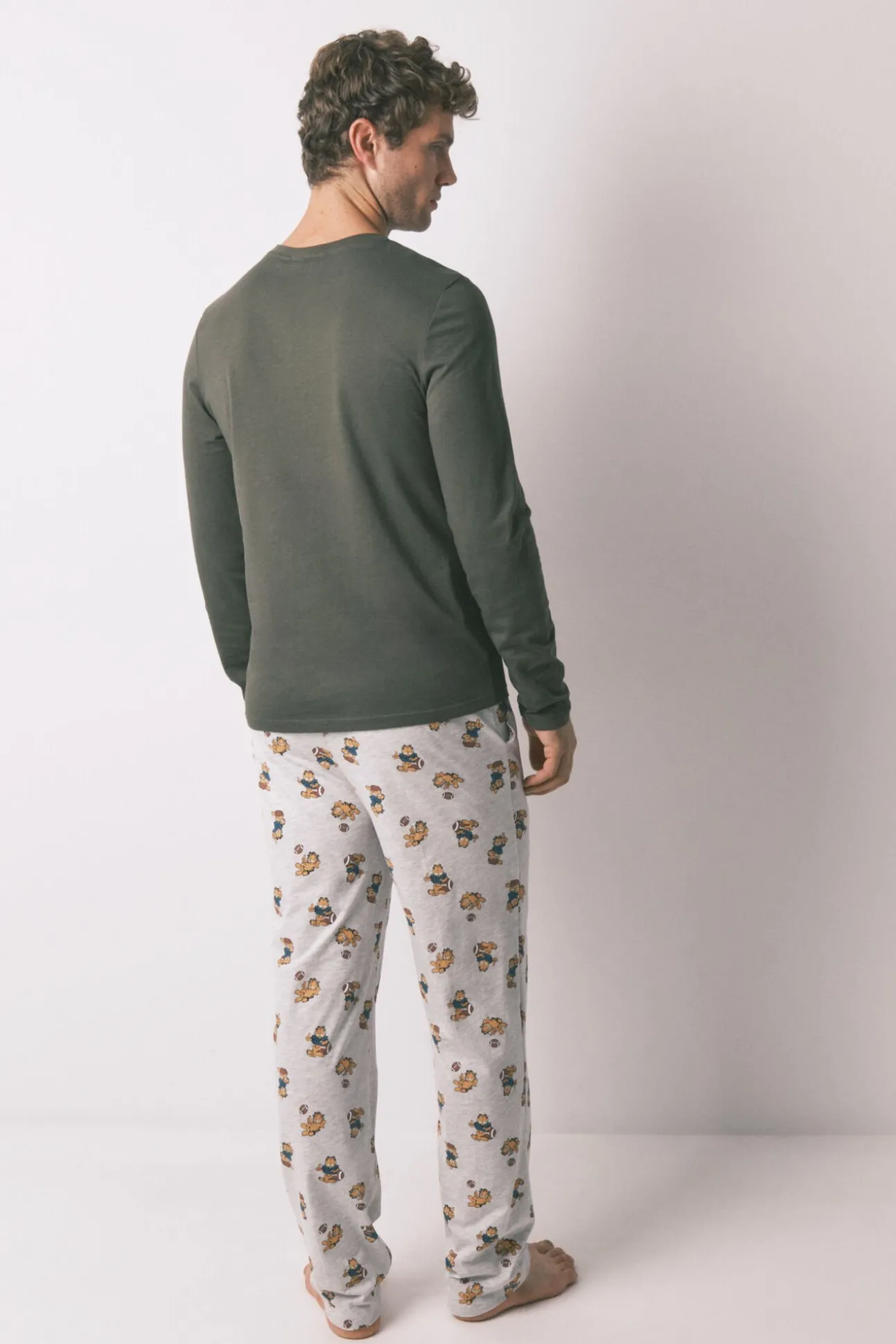Pijama largo hombre 100% algodón "Garfield"