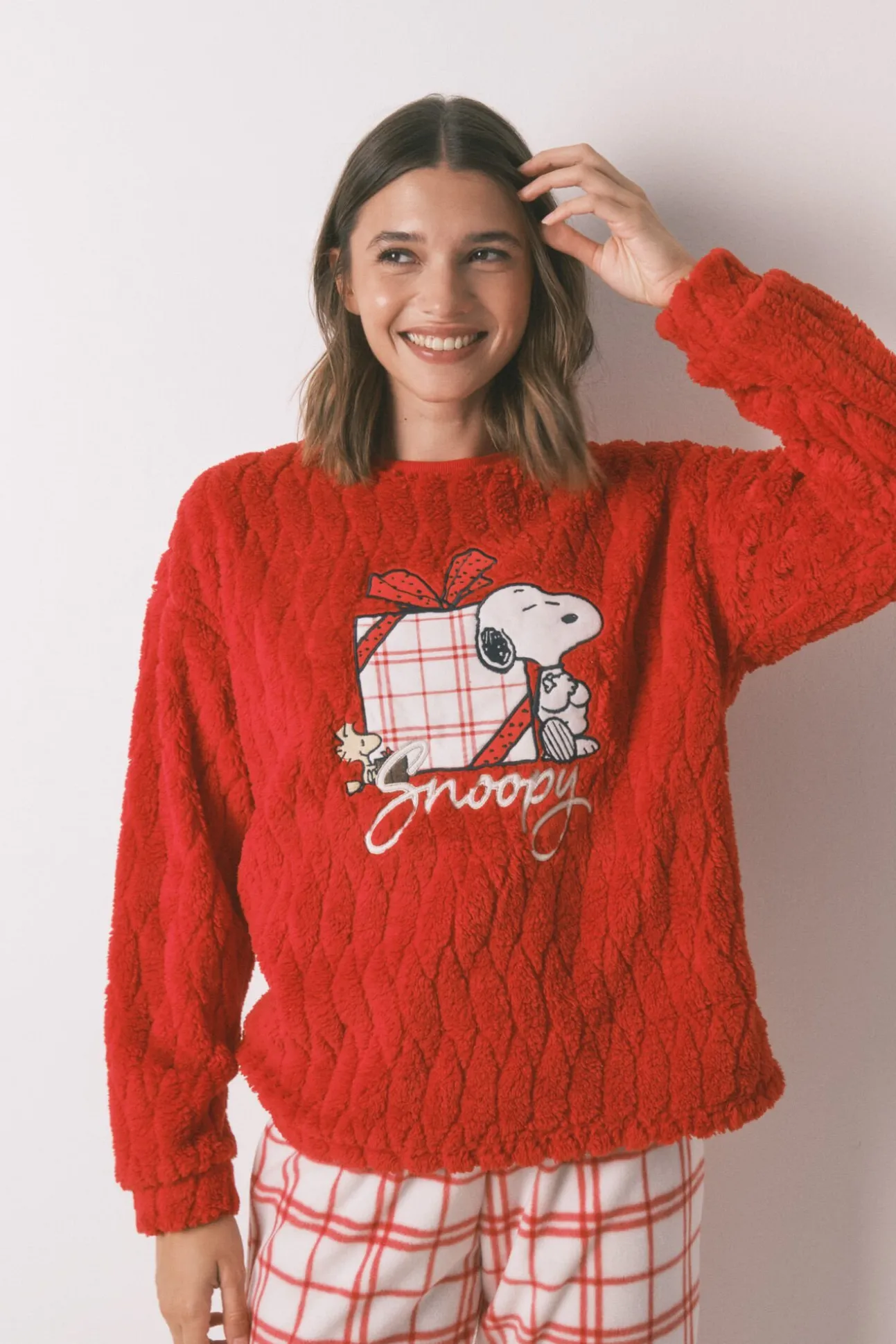Pijama largo polar cuadros rojo Snoopy