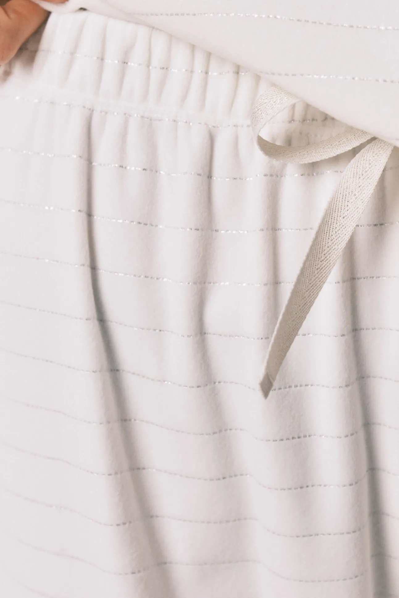 Pijama largo polar estampado rayas lurex